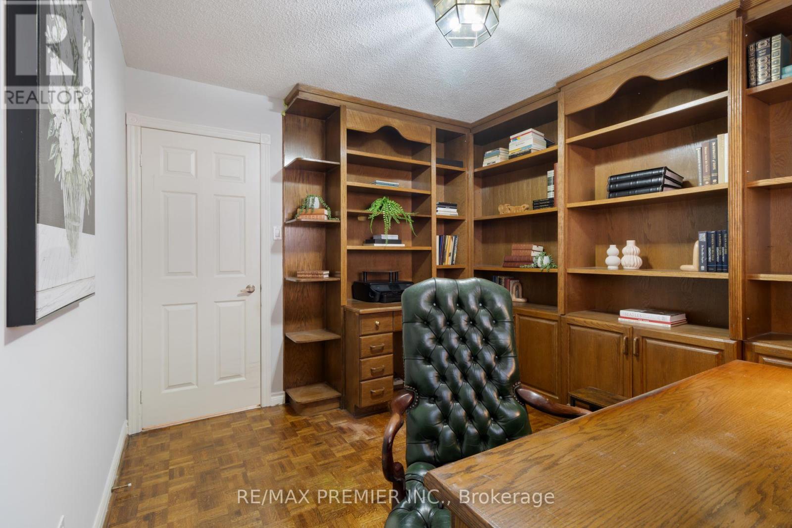 85 Calgary Gardens, Vaughan, Ontario  L4L 8B3 - Photo 14 - N13627216