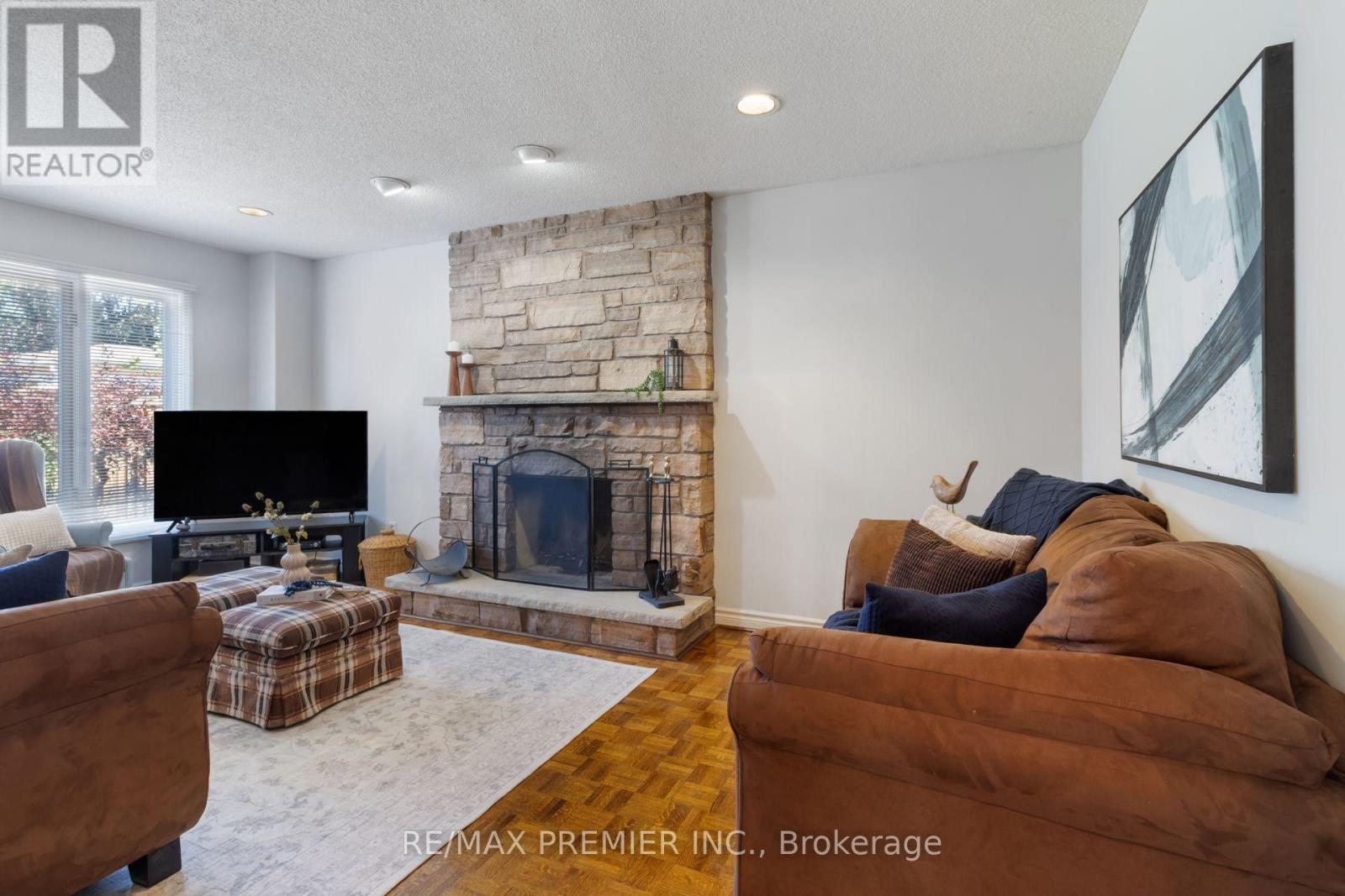 85 Calgary Gardens, Vaughan, Ontario  L4L 8B3 - Photo 15 - N13627216