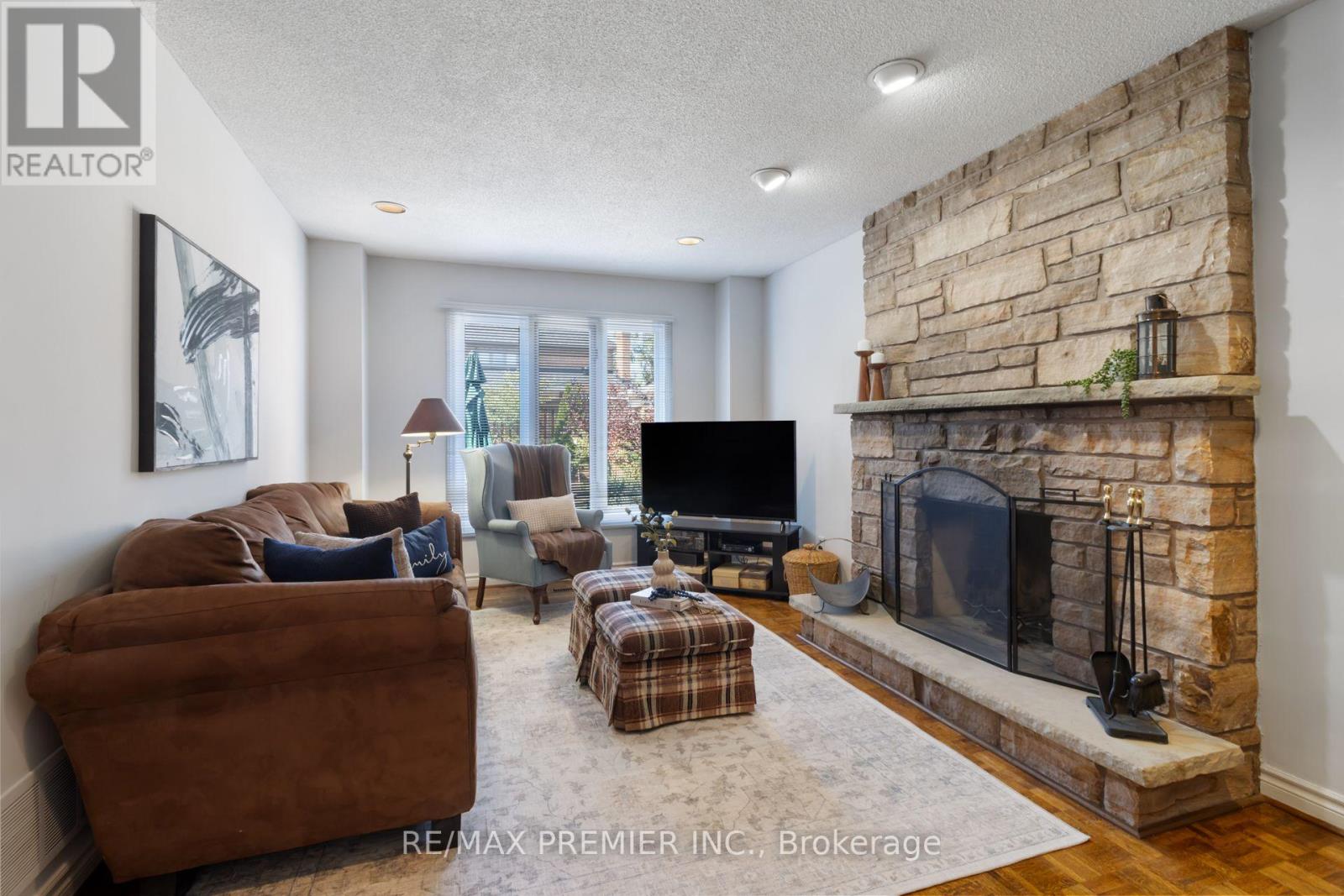 85 Calgary Gardens, Vaughan, Ontario  L4L 8B3 - Photo 16 - N13627216