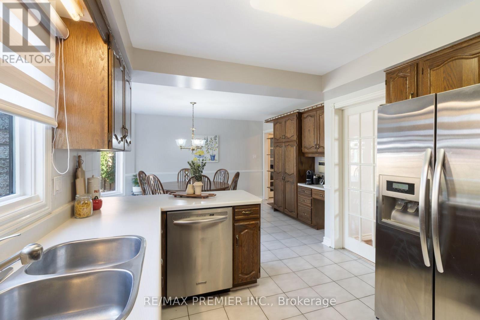 85 Calgary Gardens, Vaughan, Ontario  L4L 8B3 - Photo 23 - N13627216