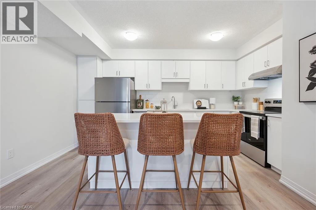 610 Benninger Drive, Kitchener, Ontario  N2E 0K5 - Photo 7 - 40852519
