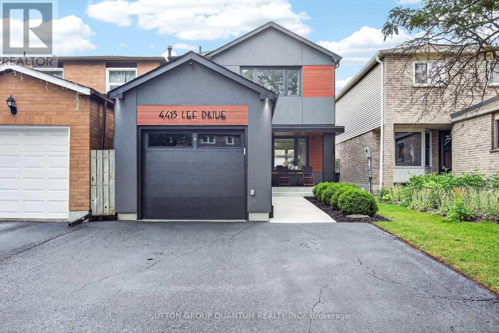 4413 Lee Drive, Mississauga, Ontario  L4W 4A9 - Photo 3 - W13624914