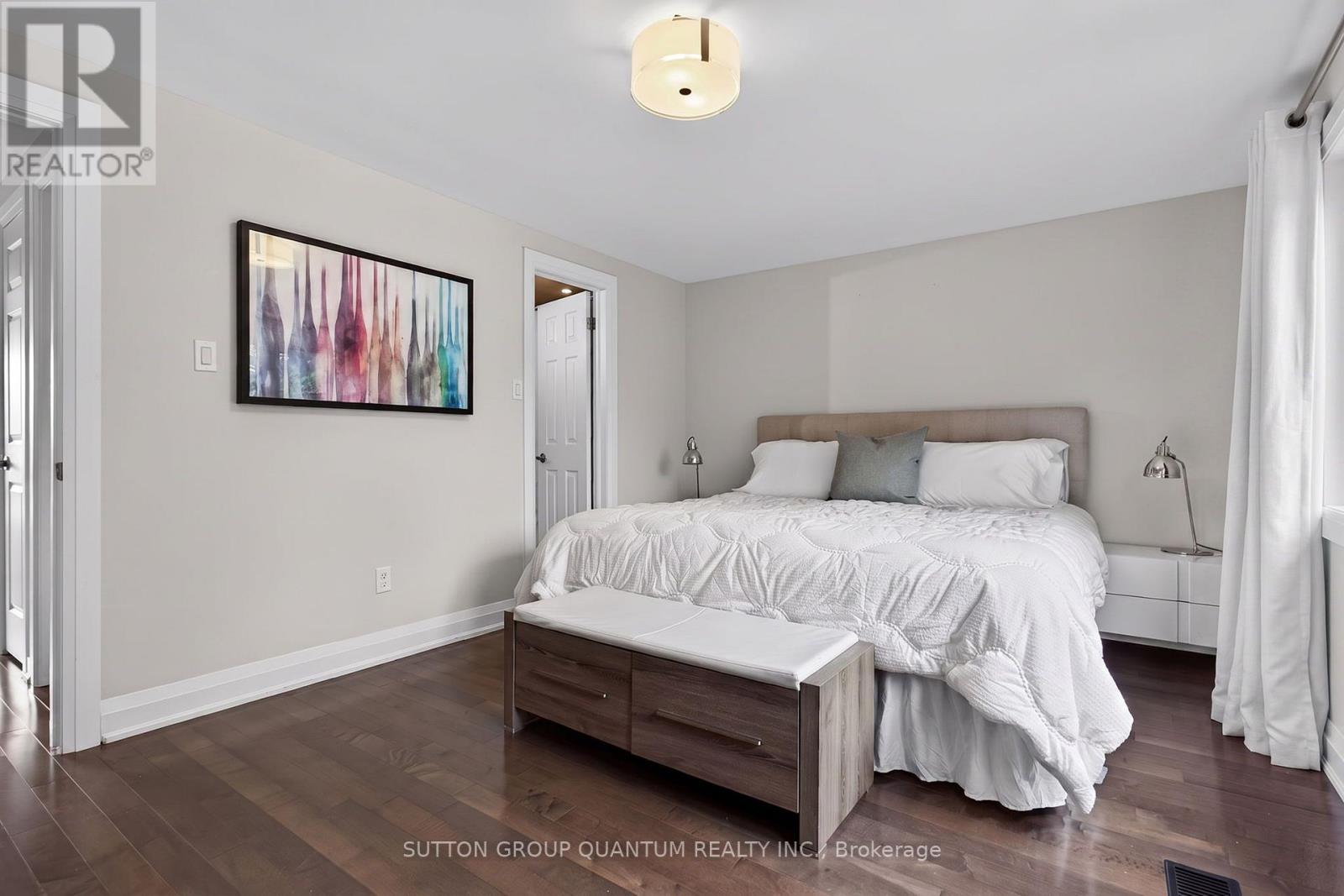 4413 Lee Drive, Mississauga, Ontario  L4W 4A9 - Photo 30 - W13624914
