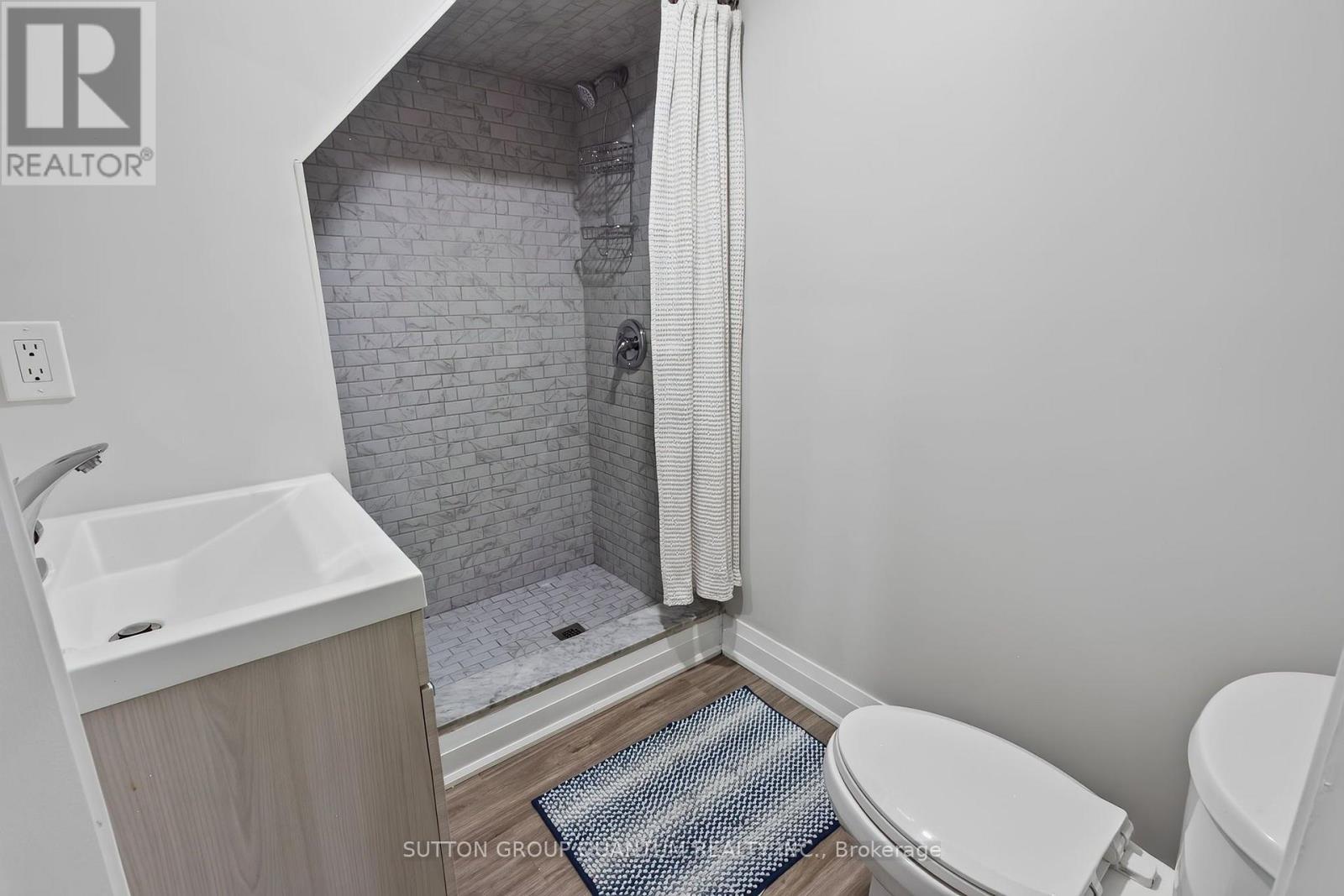 4413 Lee Drive, Mississauga, Ontario  L4W 4A9 - Photo 38 - W13624914
