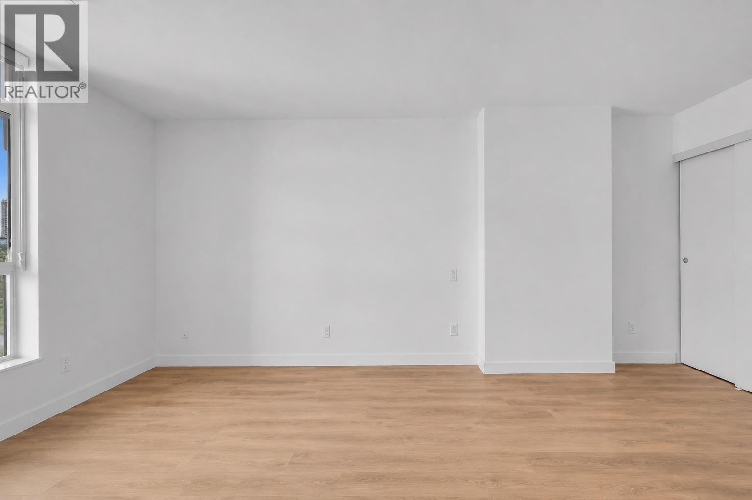 910 318 Alderson Avenue, Coquitlam, British Columbia  V3K 0J1 - Photo 15 - R3151636