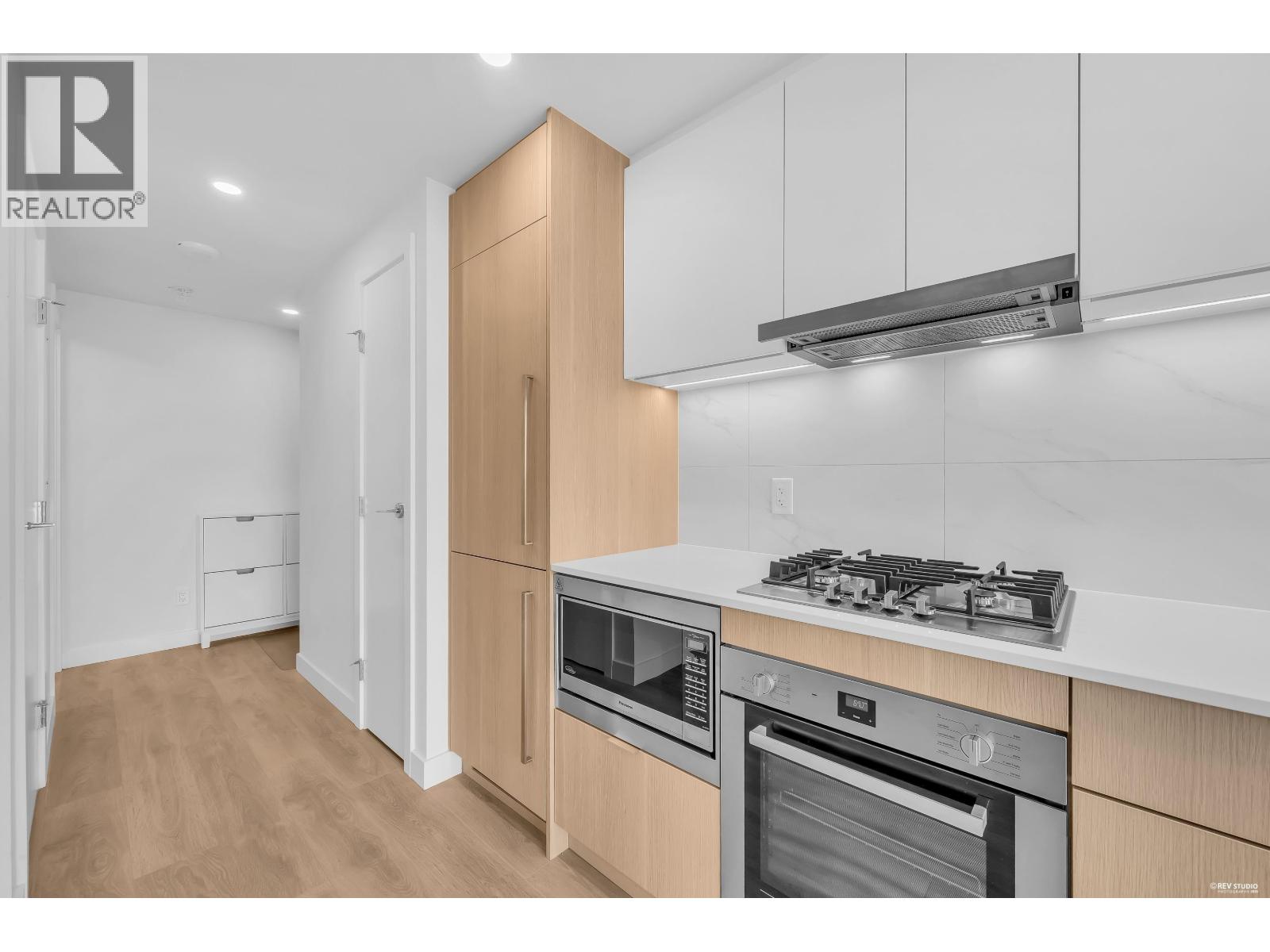 910 318 Alderson Avenue, Coquitlam, British Columbia  V3K 0J1 - Photo 12 - R3151636
