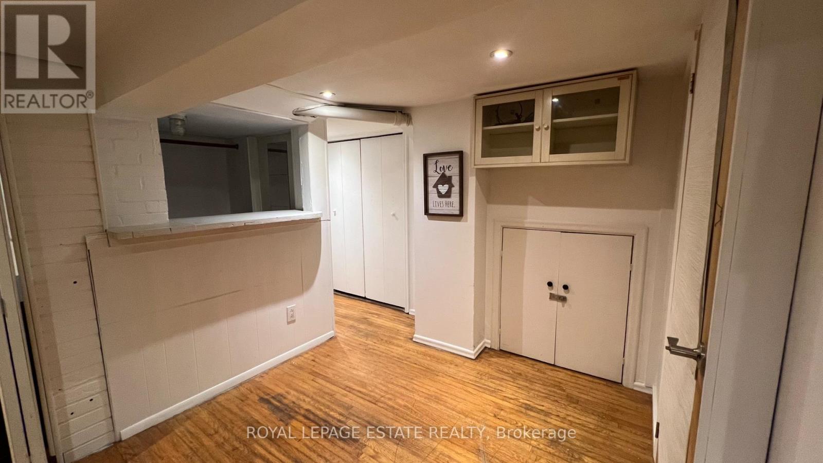 372 Victoria Park Avenue, Toronto, Ontario  M4E 3S8 - Photo 11 - E13596180