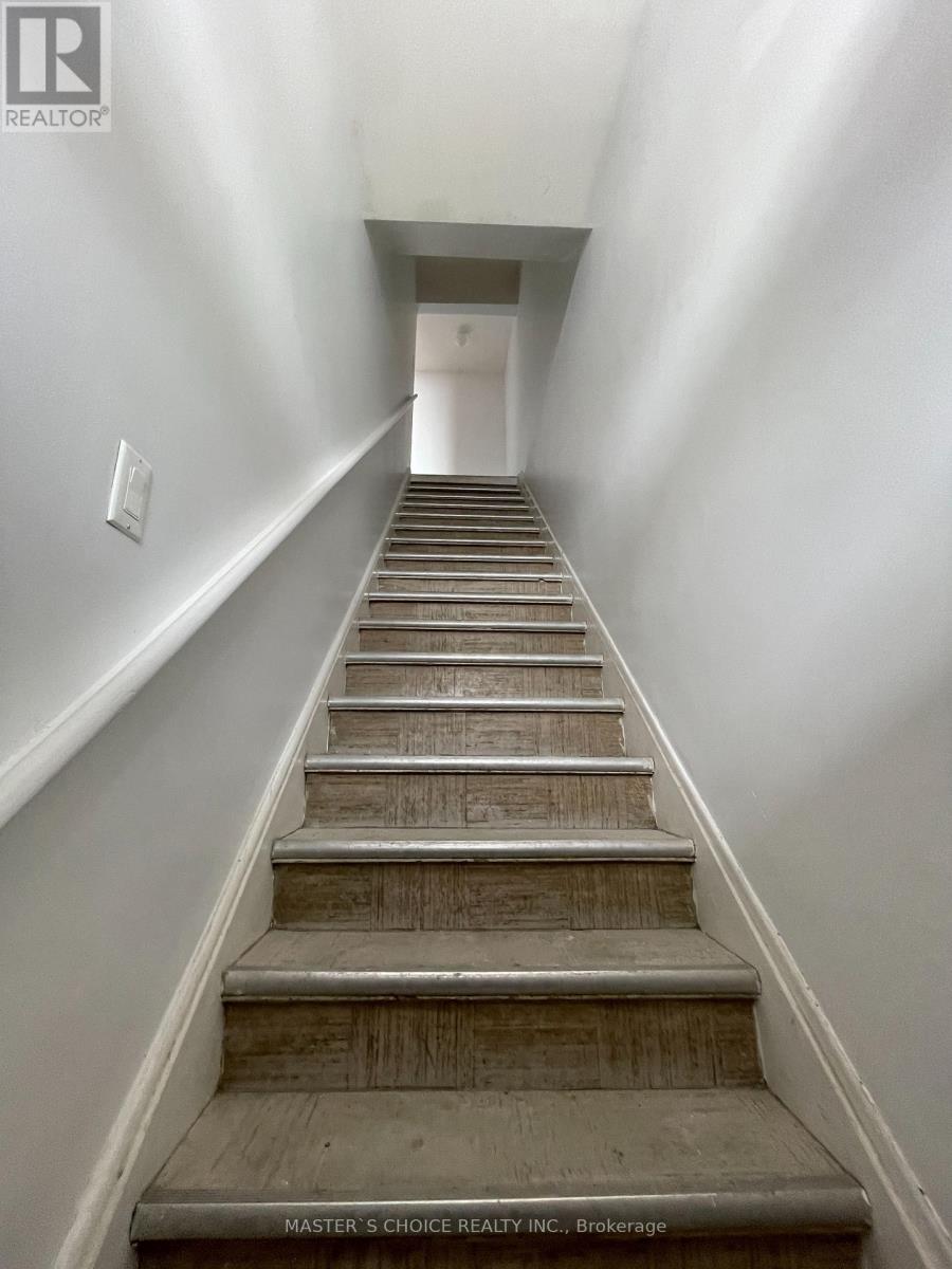 848-850 Wilson Avenue, Toronto, Ontario  M3K 1E5 - Photo 22 - W13613042