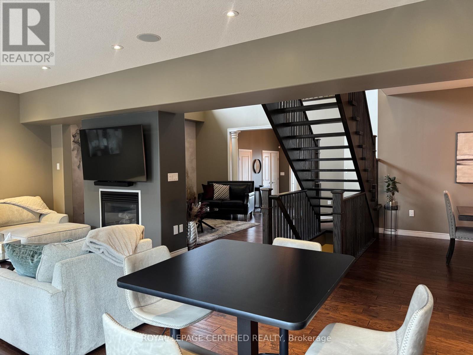 252 Westbank Trail, Hamilton, Ontario  L8K 5R9 - Photo 11 - X13626062