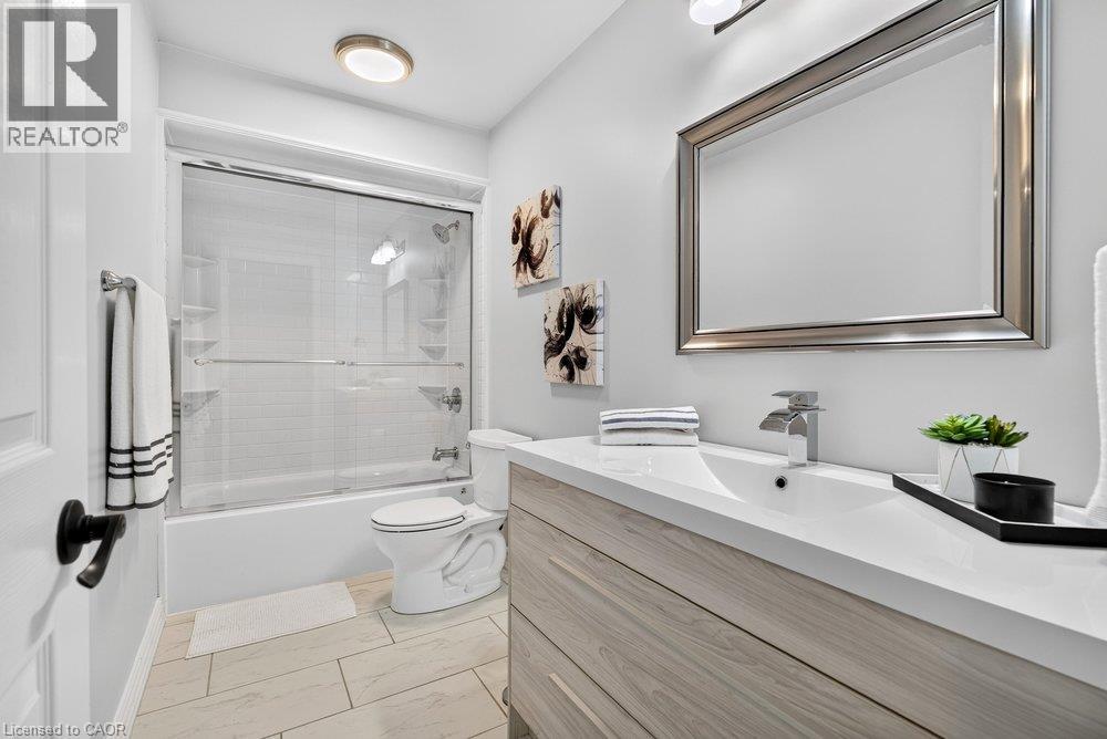 5140 Crimson King Way, Beamsville, Ontario  L0R 1B8 - Photo 29 - 40850853