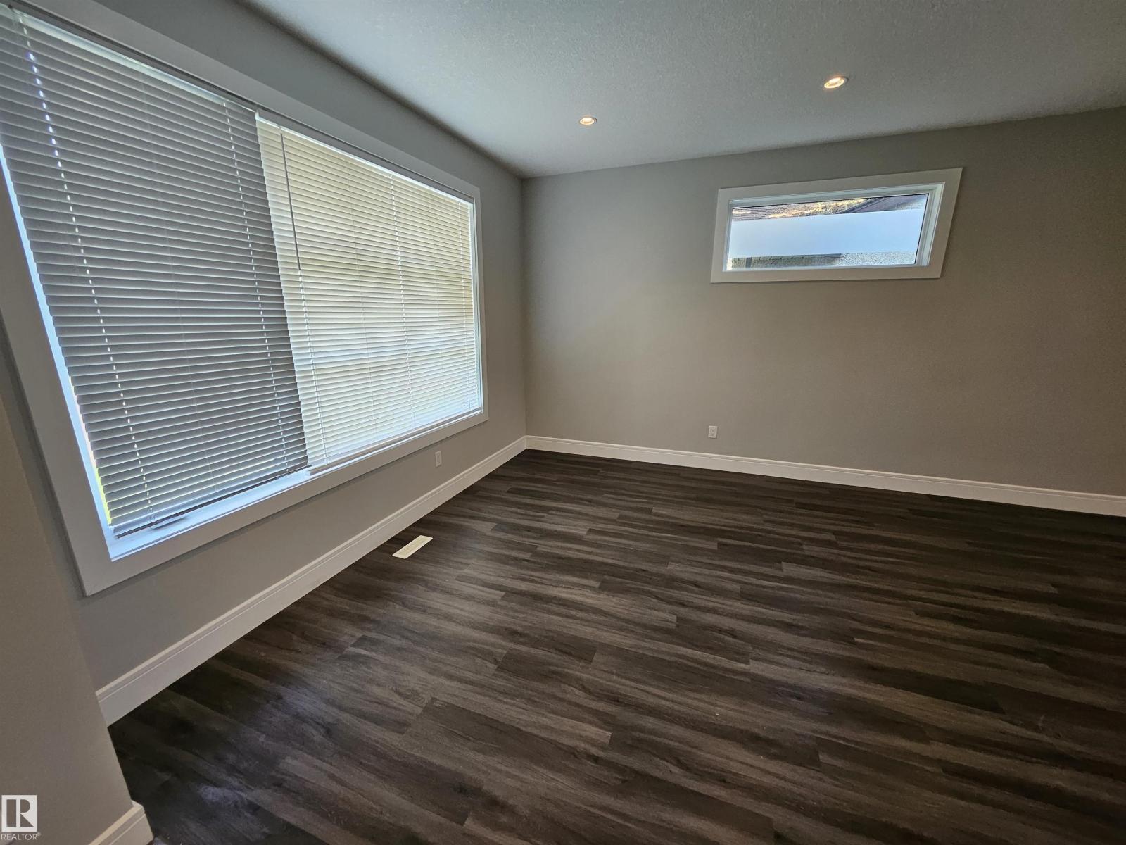 9311 66 Av NW NW, Edmonton, Alberta  T6E 0L8 - Photo 10 - E4501681