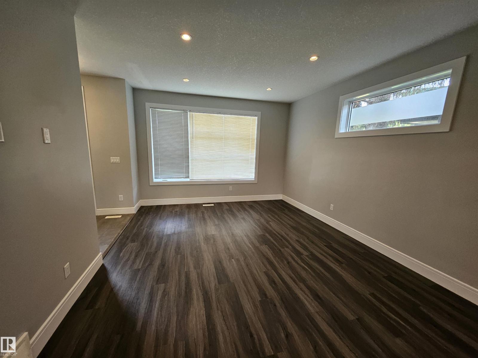 9311 66 Av NW NW, Edmonton, Alberta  T6E 0L8 - Photo 9 - E4501681