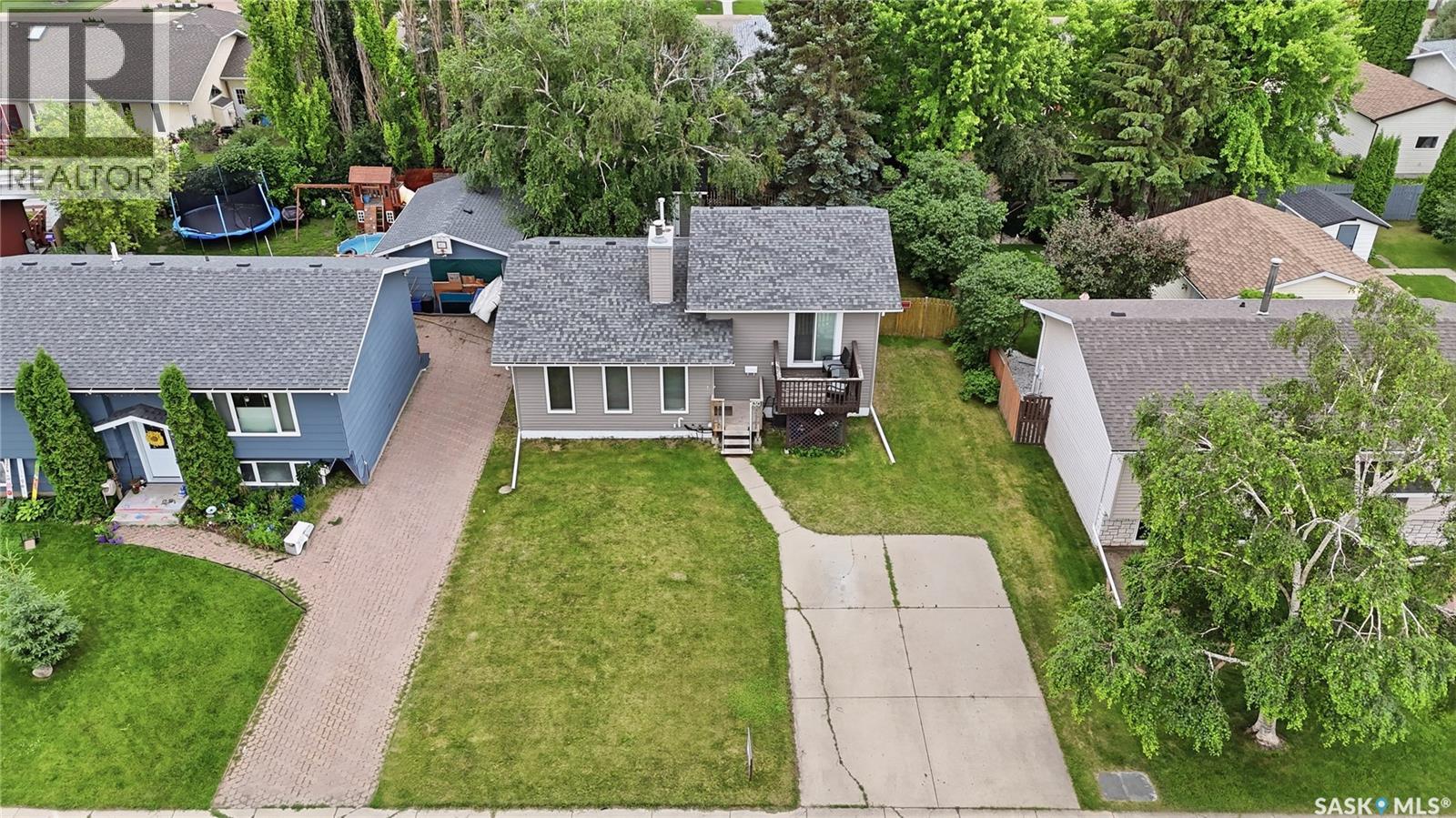 130 Flavelle CRESCENT, Saskatoon, Saskatchewan