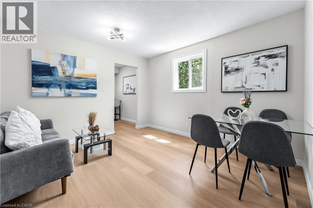506 Lonelm Court Unit# A, Waterloo, Ontario  N2L 5E1 - Photo 4 - 40851077