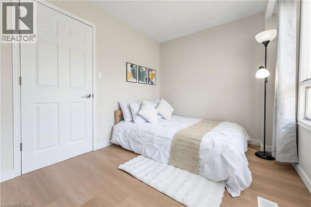 506 Lonelm Court Unit# A, Waterloo, Ontario  N2L 5E1 - Photo 11 - 40851077