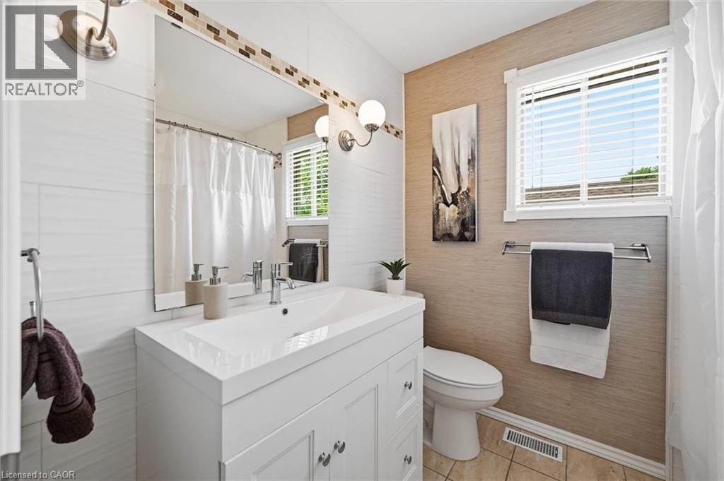 74 Liam Drive, Ancaster, Ontario  L9G 4Y1 - Photo 33 - 40851729
