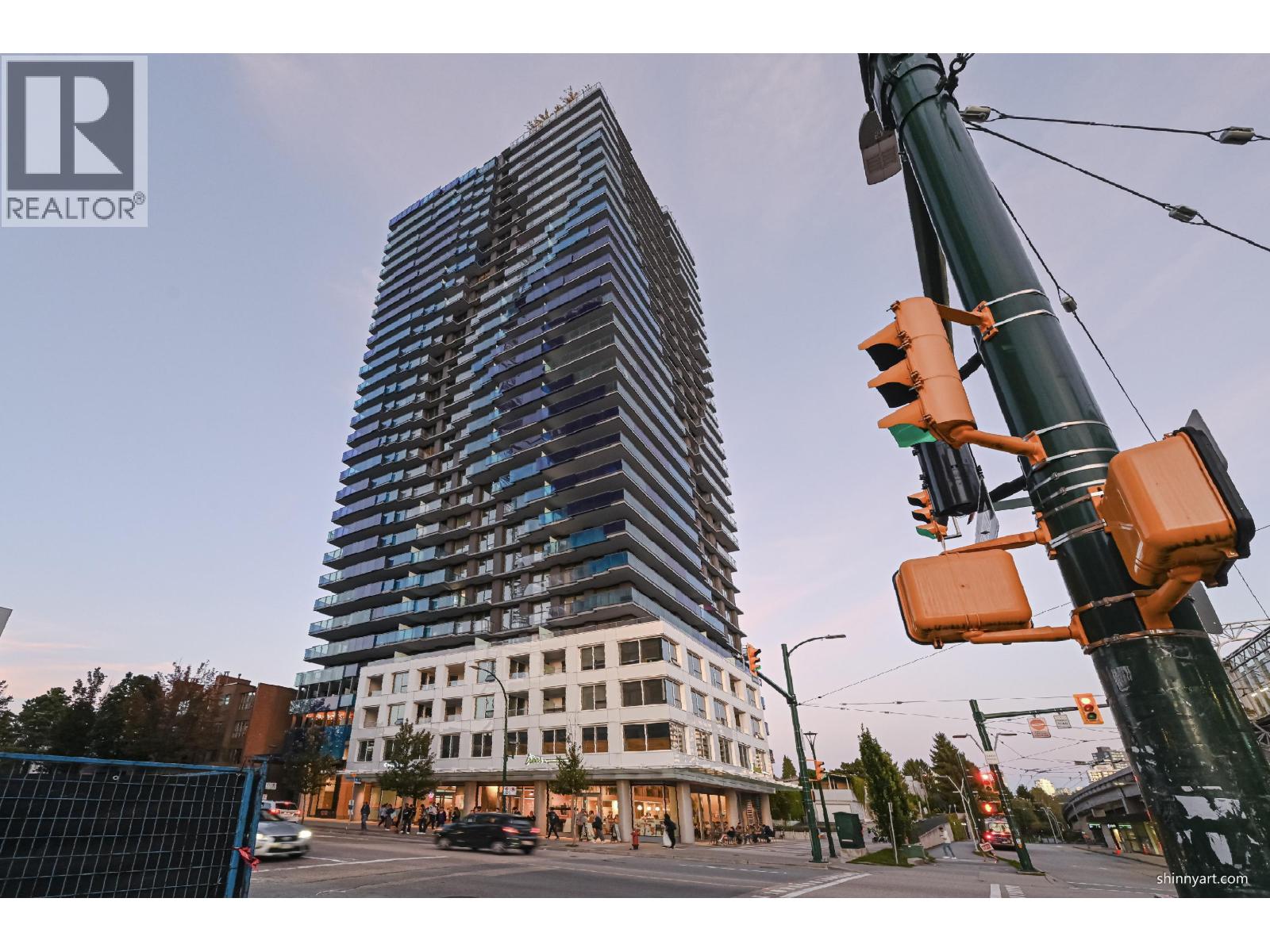 308 5058 Joyce Street, Vancouver, British Columbia  V5R 0J9 - Photo 3 - R3151356