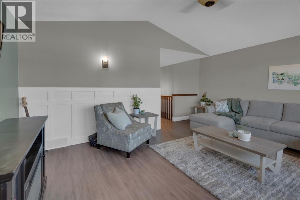 69 Morningside Circle SW, Airdrie, Alberta  T4B 0L7 - Photo 27 - A2329402