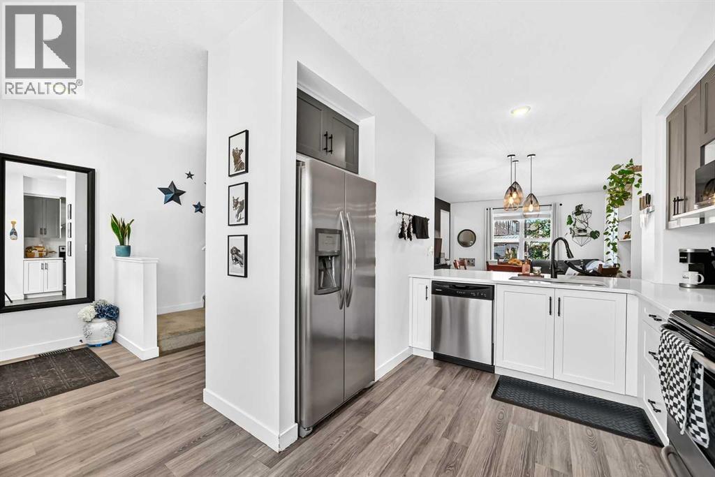162 Silverado Boulevard SW, Calgary, Alberta T2X 4C9 - Photo 6 - A2333823