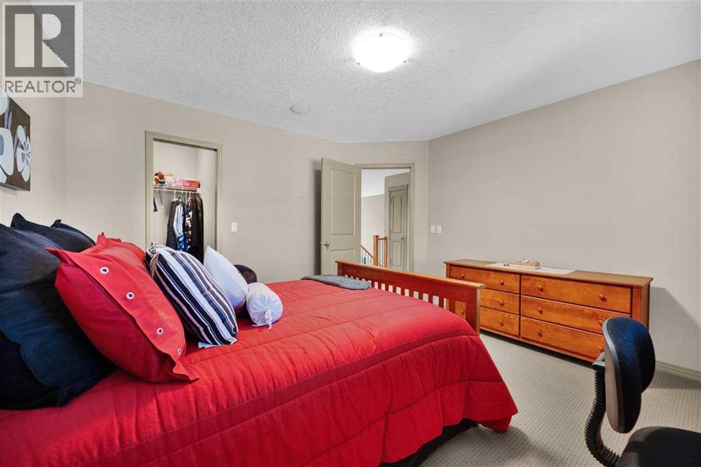 146 Springborough Point SW, Calgary, Alberta  T3H 5T5 - Photo 21 - A2332993