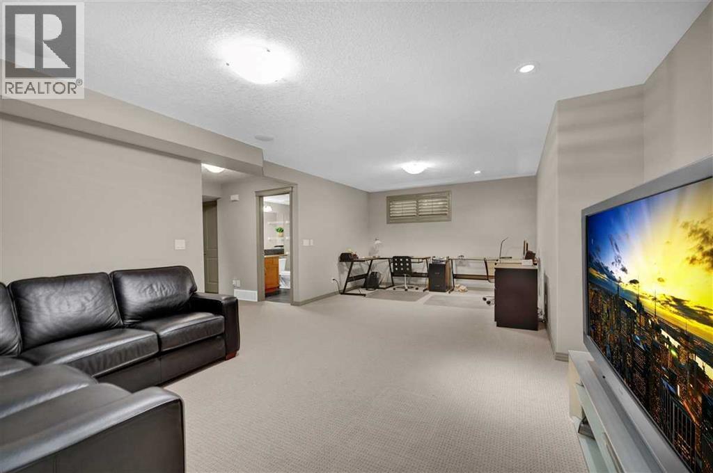 146 Springborough Point SW, Calgary, Alberta  T3H 5T5 - Photo 27 - A2332993