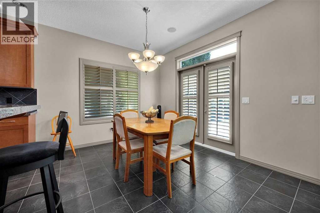 146 Springborough Point SW, Calgary, Alberta  T3H 5T5 - Photo 9 - A2332993