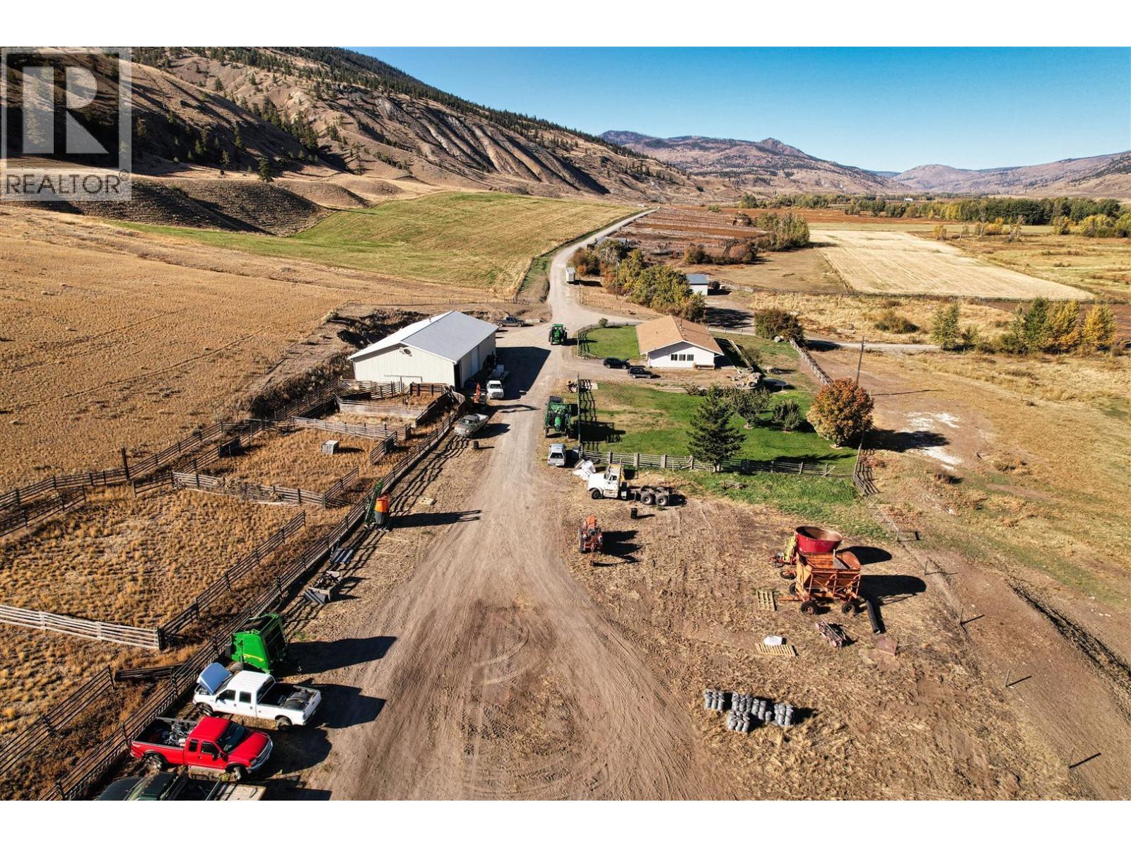 3269 Highway 97 N, Cache Creek, British Columbia V0K 1H0 - Photo 11 - 10396605