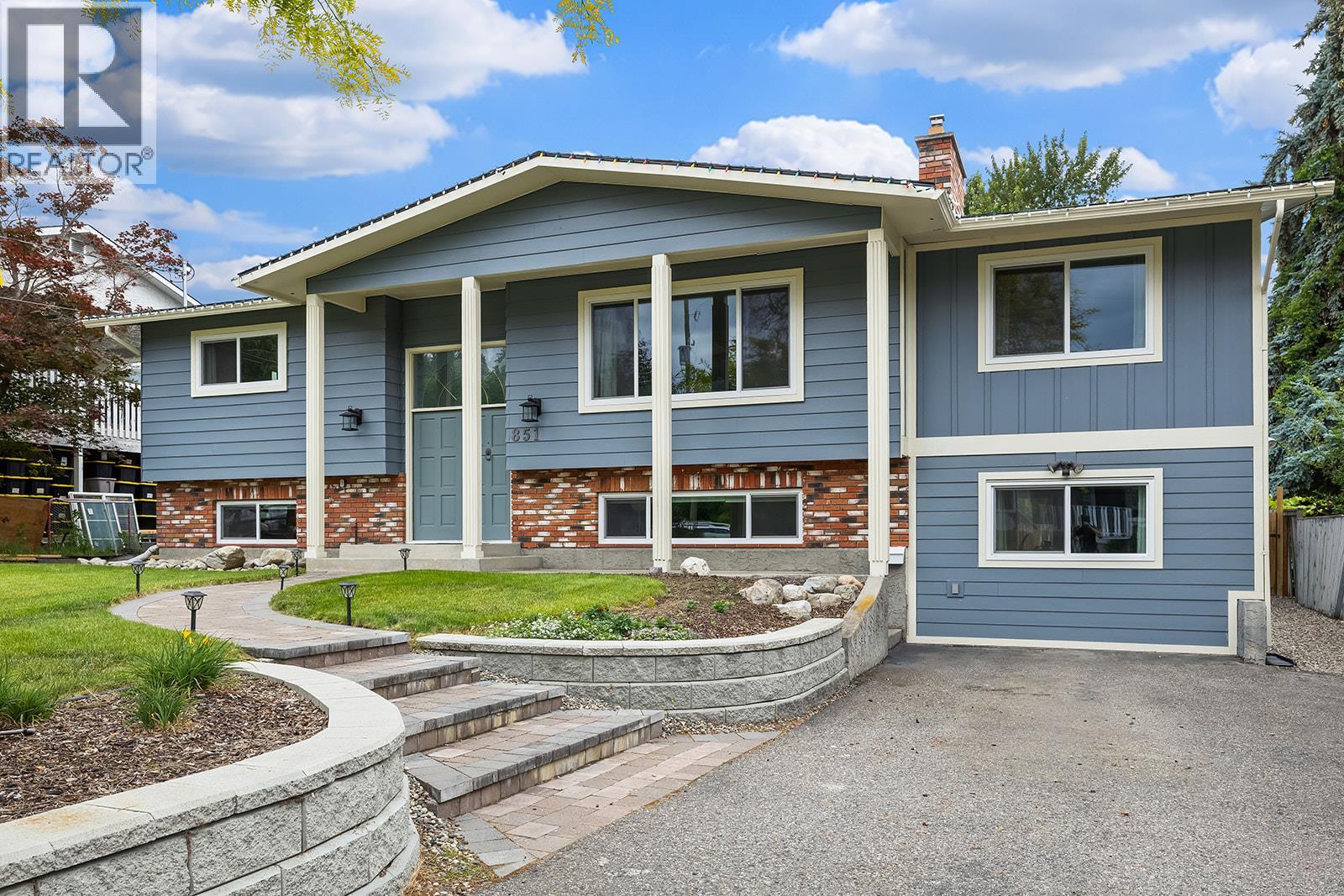 851 Hammer Avenue, Kelowna, British Columbia  V1W 2B7 - Photo 3 - 10396526