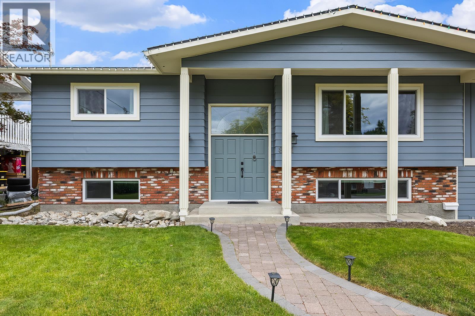 851 Hammer Avenue, Kelowna, British Columbia  V1W 2B7 - Photo 4 - 10396526