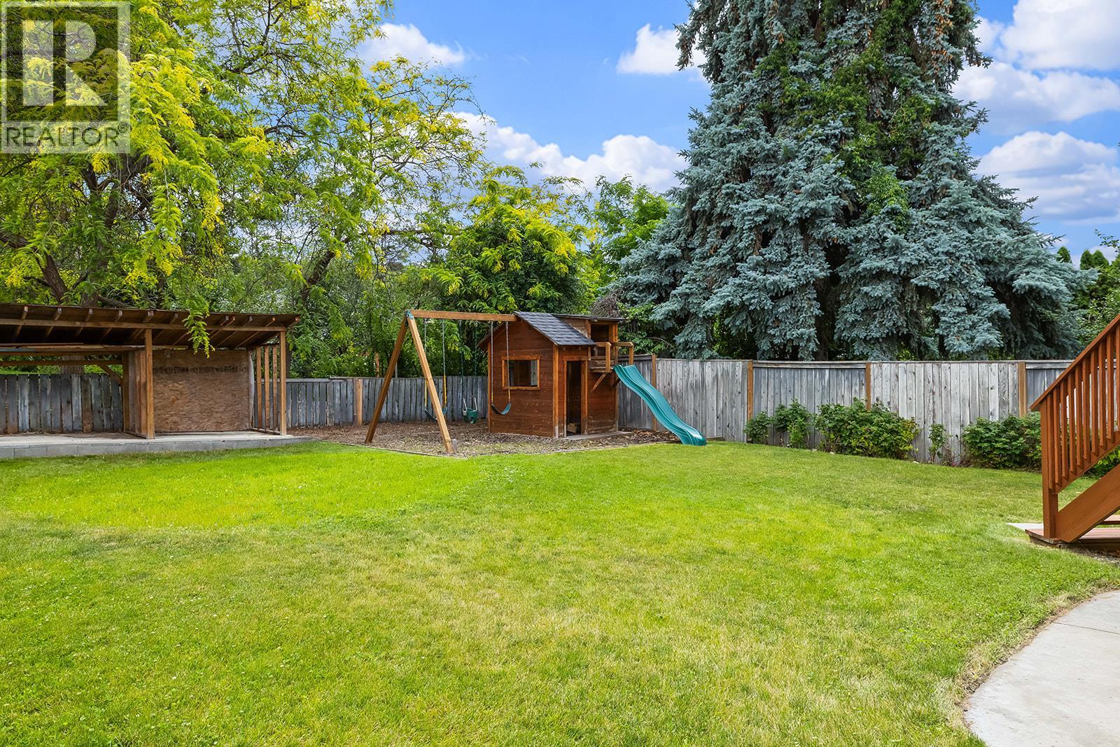 851 Hammer Avenue, Kelowna, British Columbia  V1W 2B7 - Photo 7 - 10396526