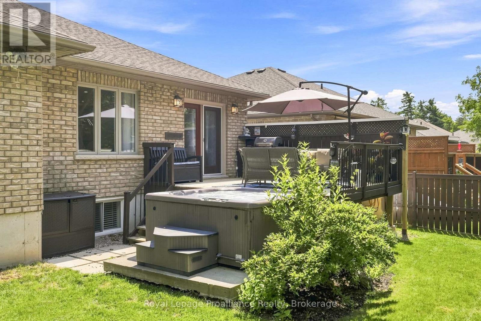 39 Lakewood Crescent, Quinte West, Ontario  K8V 5P4 - Photo 15 - X13627286