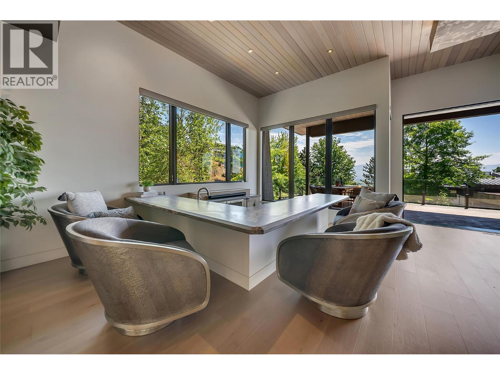 732 Highpointe Place, Kelowna, British Columbia  V1V 2Y3 - Photo 22 - 10395244