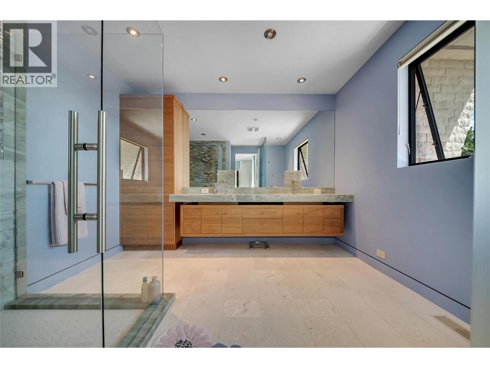 732 Highpointe Place, Kelowna, British Columbia  V1V 2Y3 - Photo 29 - 10395244