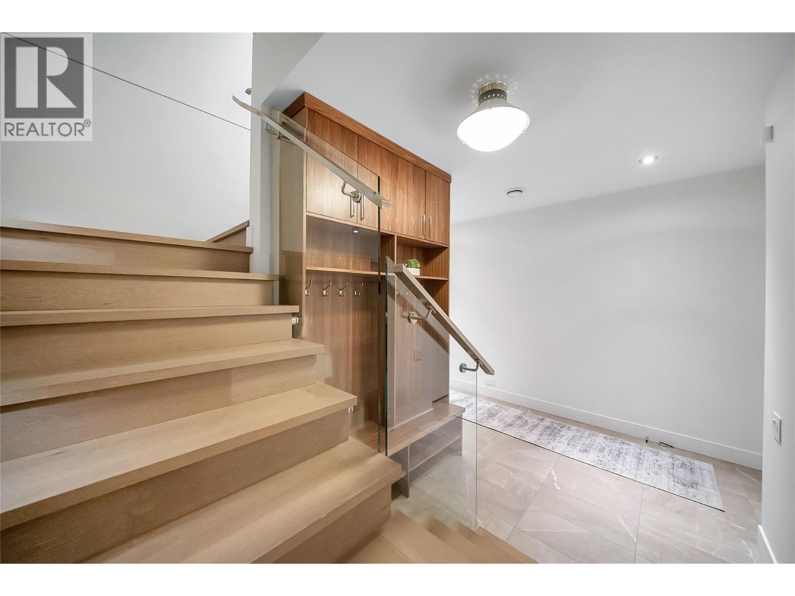 732 Highpointe Place, Kelowna, British Columbia  V1V 2Y3 - Photo 57 - 10395244
