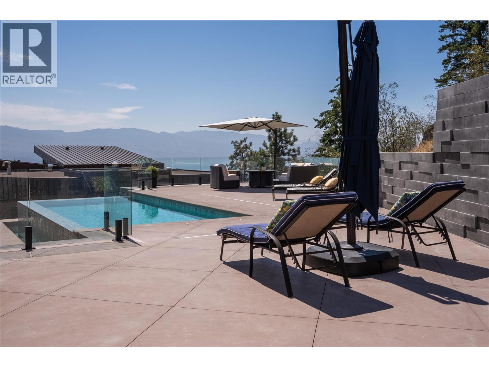 732 Highpointe Place, Kelowna, British Columbia  V1V 2Y3 - Photo 70 - 10395244
