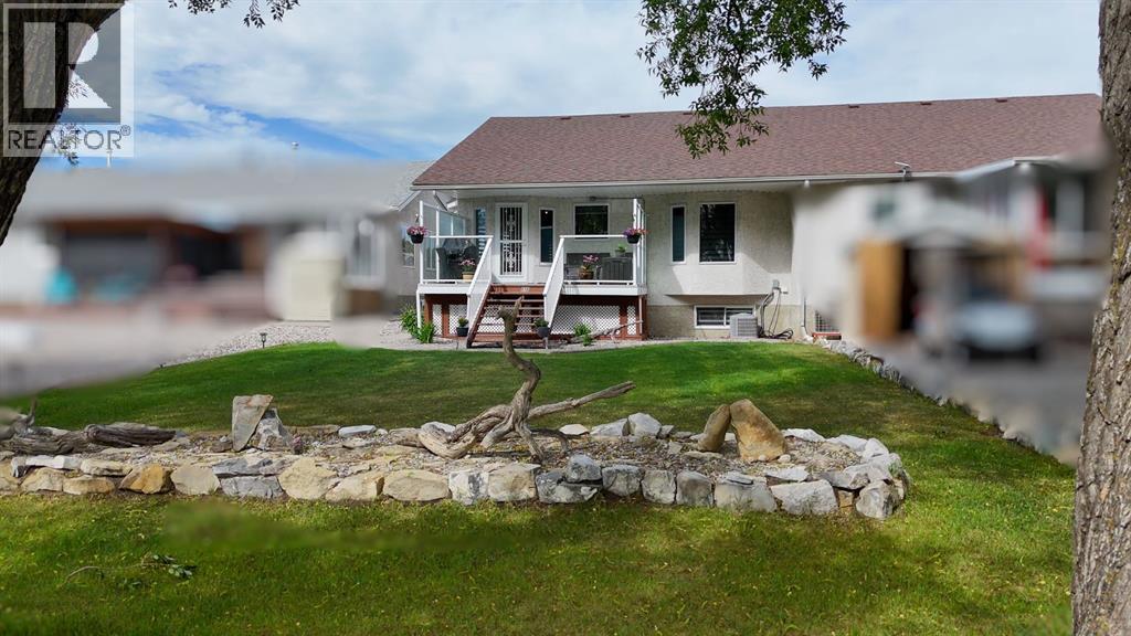 11B Westlynn Drive, Claresholm, Alberta