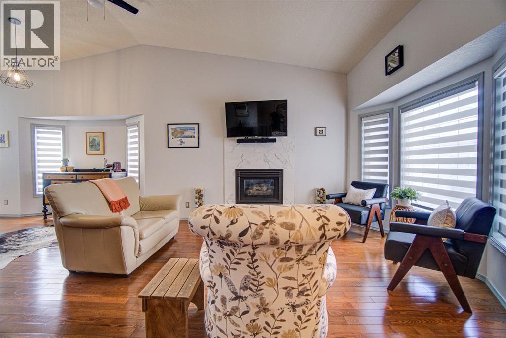 11b Westlynn Drive, Claresholm, Alberta  T0L 0T0 - Photo 11 - A2316803