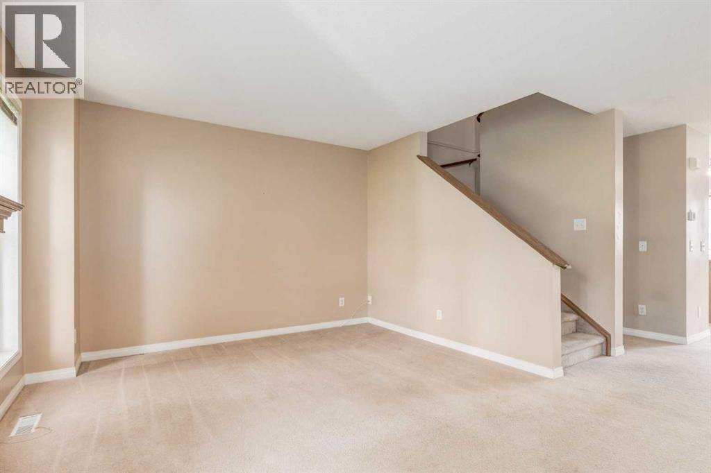 109 Hidden Creek Gardens Nw, Calgary, Alberta  T3A 6J4 - Photo 15 - A2321962