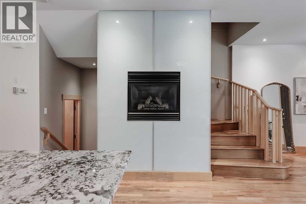 17 Somme Boulevard Sw, Calgary, Alberta  T2T 6K7 - Photo 13 - A2326919