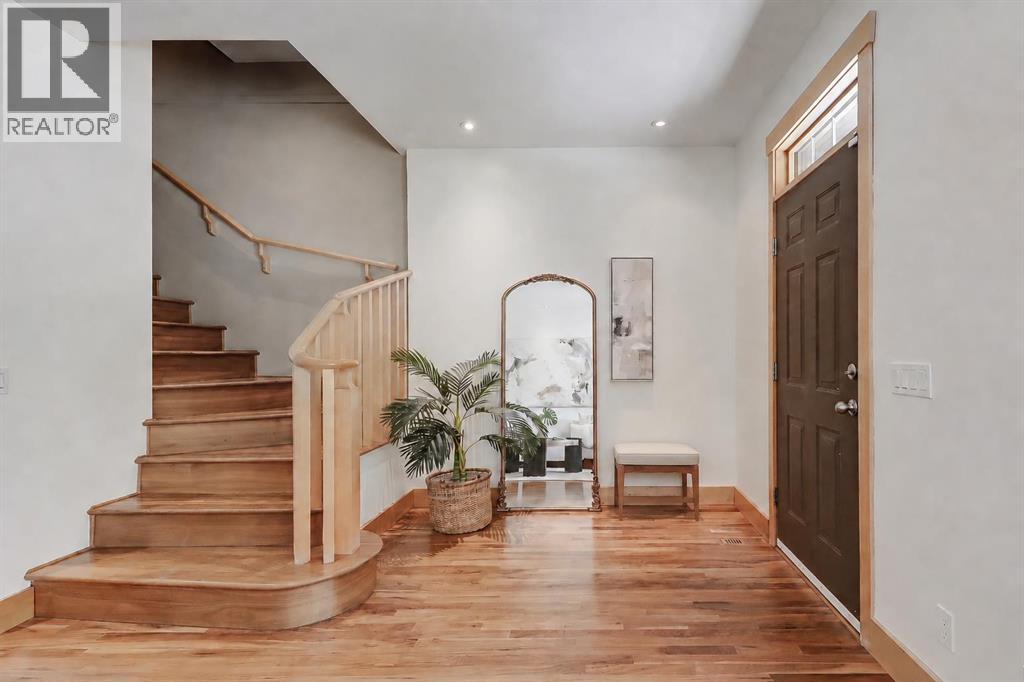 17 Somme Boulevard Sw, Calgary, Alberta  T2T 6K7 - Photo 7 - A2326919