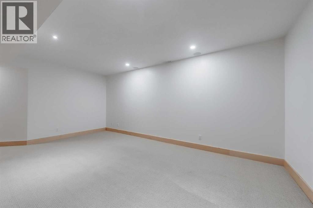 17 Somme Boulevard Sw, Calgary, Alberta  T2T 6K7 - Photo 38 - A2326919