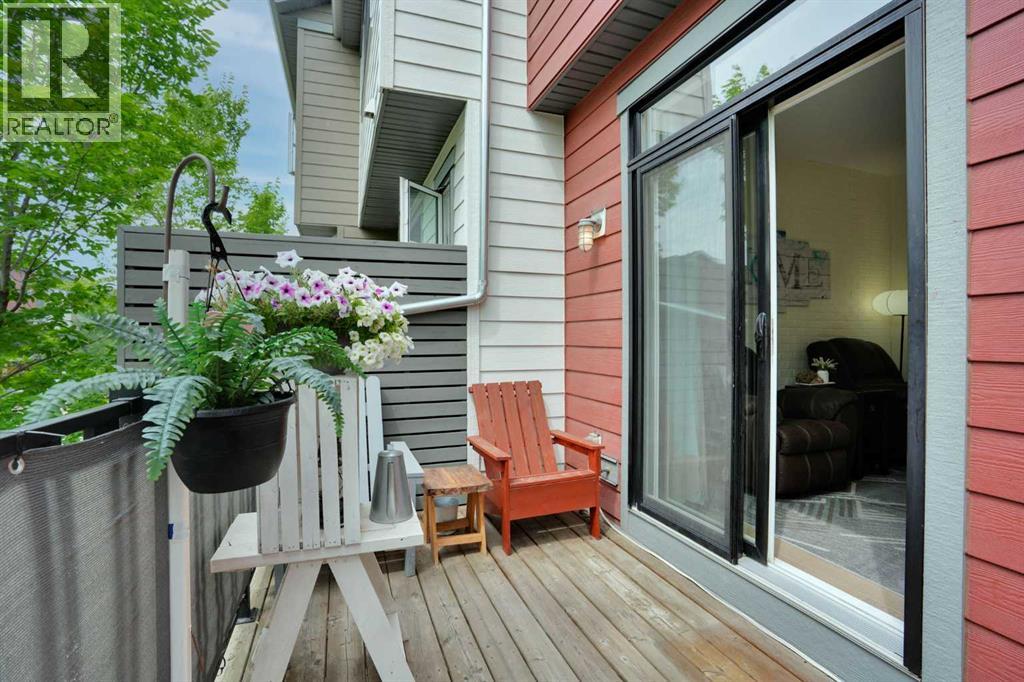984 Walden Drive SE, Calgary, Alberta  T2X 4C4 - Photo 11 - A2330866