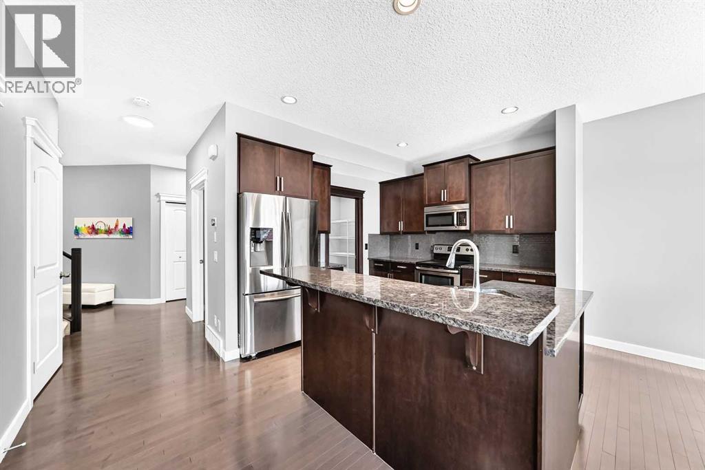 29 Redstone Manor, Calgary, Alberta  T3N 0J7 - Photo 4 - A2332536