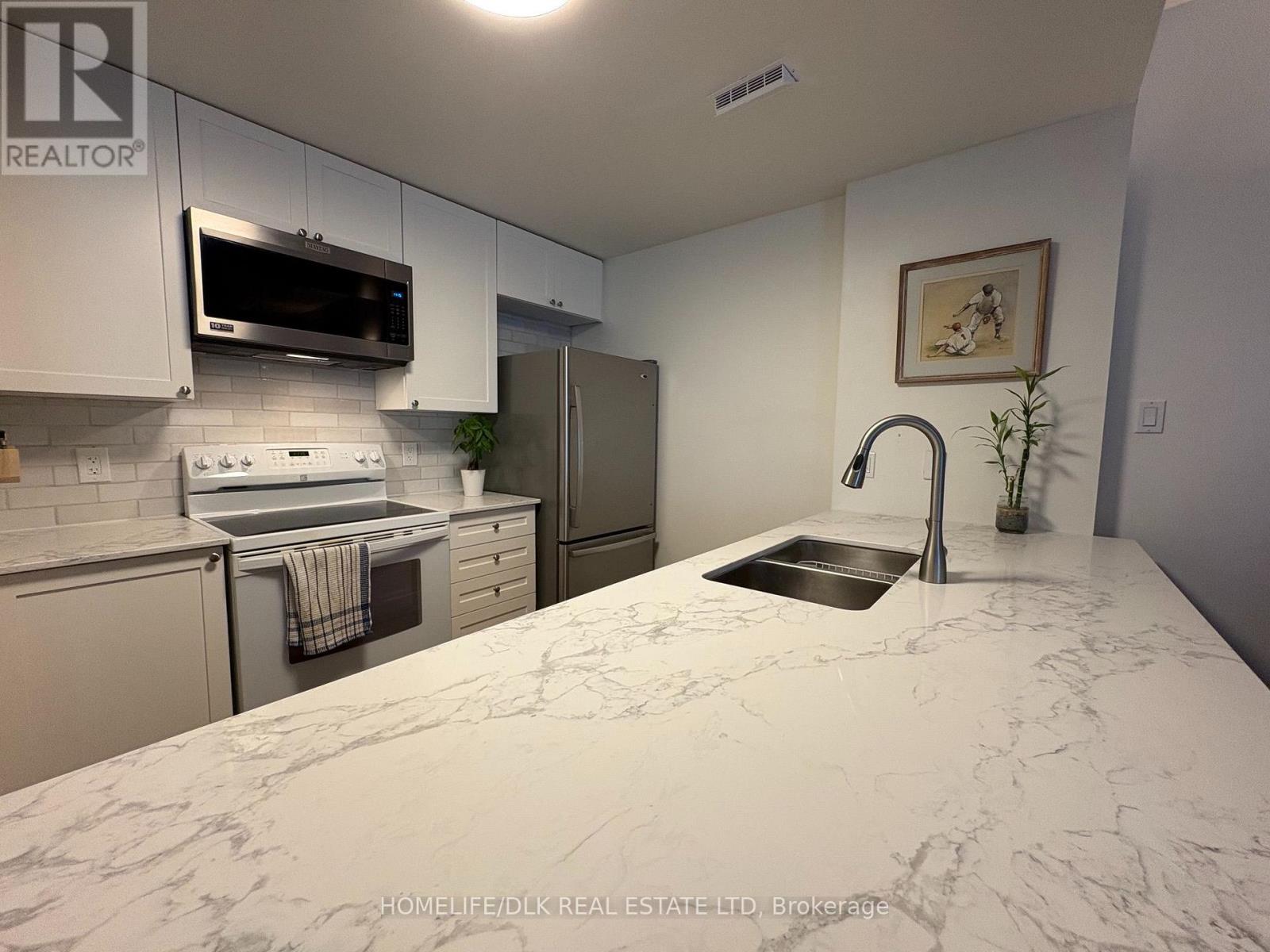 137 D Oldfield Street, Ottawa, Ontario  K2G 7C7 - Photo 13 - X13623776