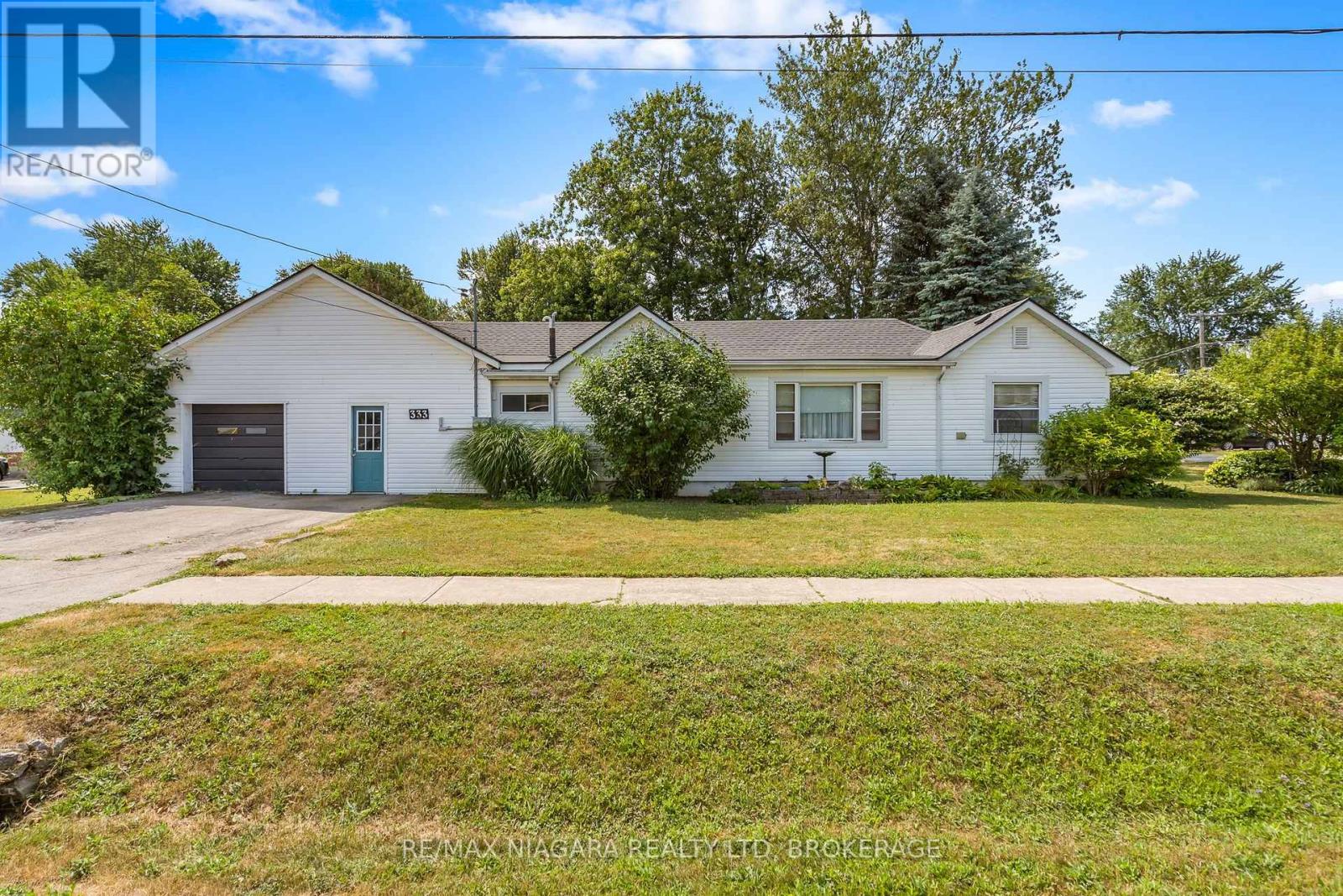 333 Ridge Road S, Fort Erie, Ontario  L0S 1B0 - Photo 2 - X13627340