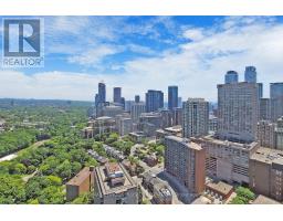 3807 - 825 CHURCH STREET, Toronto, Ontario
