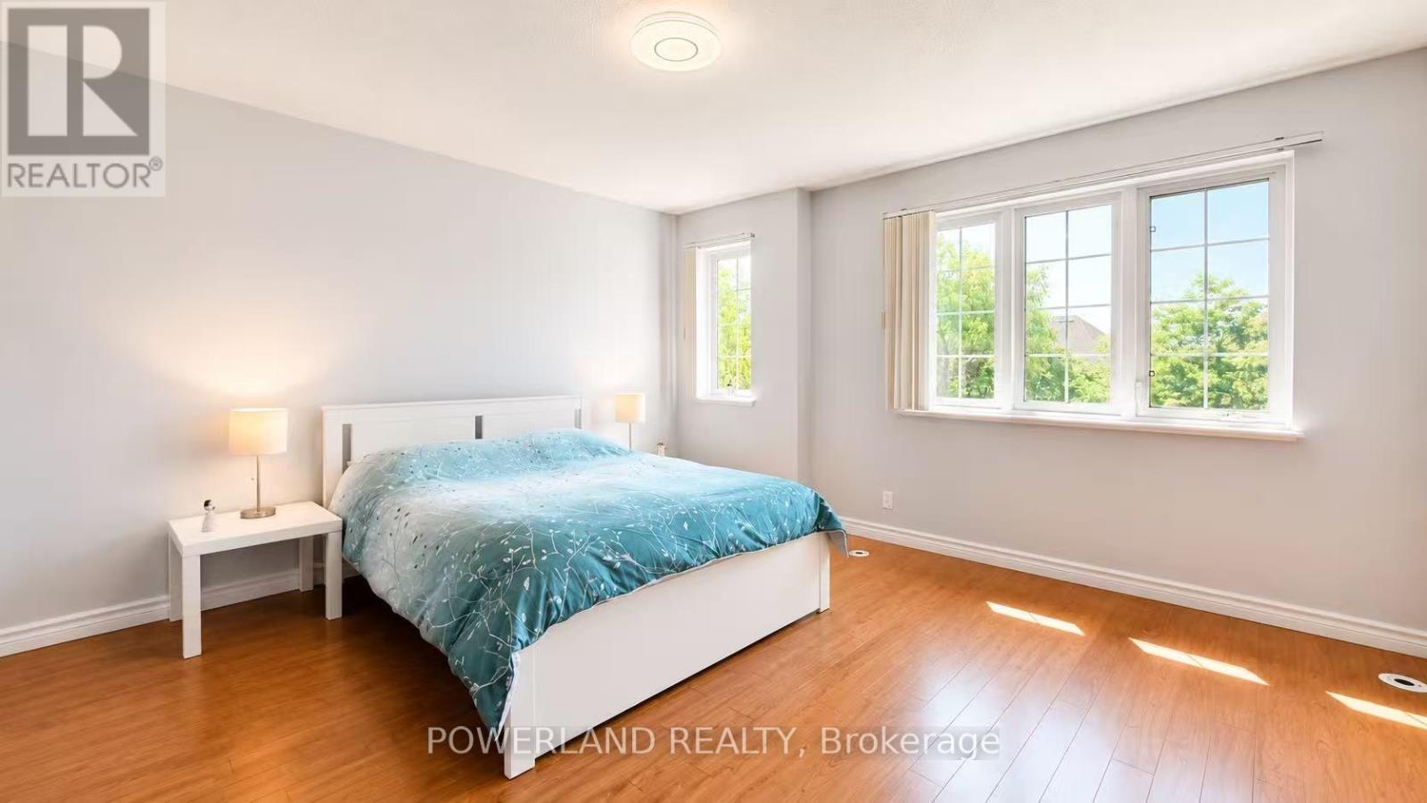 1120 - 28 Sommerset Way, Toronto, Ontario  M2N 6W7 - Photo 2 - C13627322