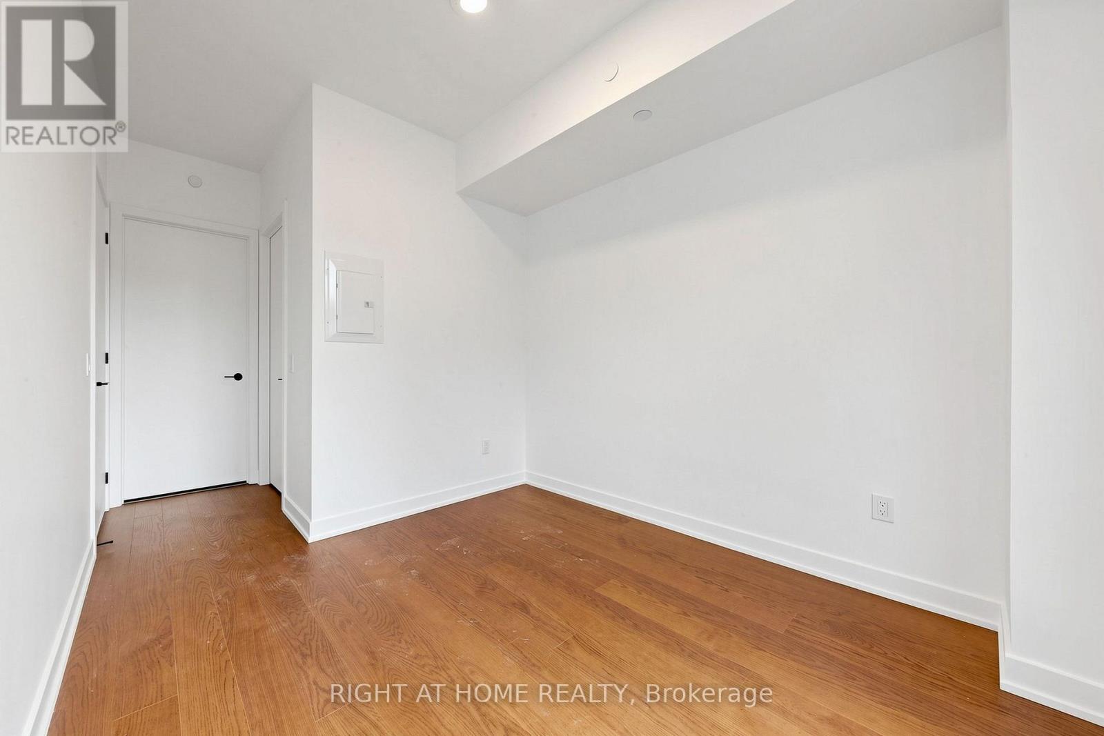 521 - 91 Montclair Avenue, Toronto, Ontario  M5P 0B1 - Photo 20 - C13627380
