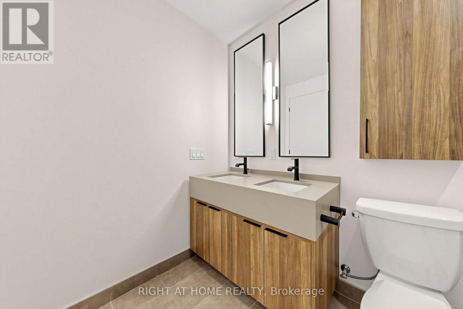 521 - 91 Montclair Avenue, Toronto, Ontario  M5P 0B1 - Photo 23 - C13627380