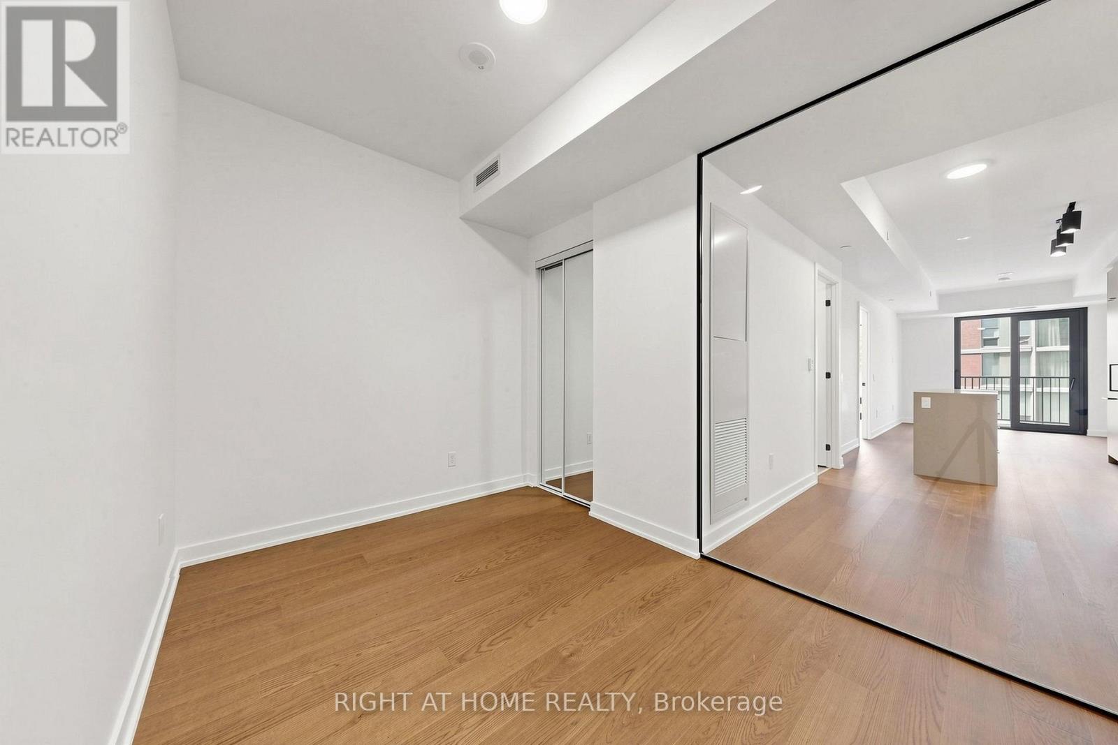 521 - 91 Montclair Avenue, Toronto, Ontario  M5P 0B1 - Photo 27 - C13627380